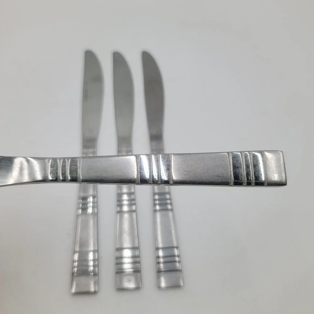 Ashton Square Pattern Stainless Steel Dinner Knives 4pc Set Serrated Silver